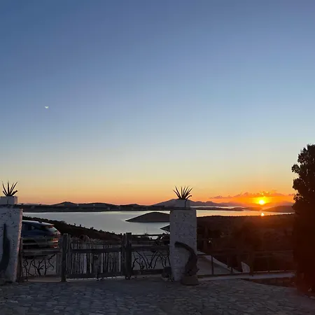 Zografos Гостевой дом 4*